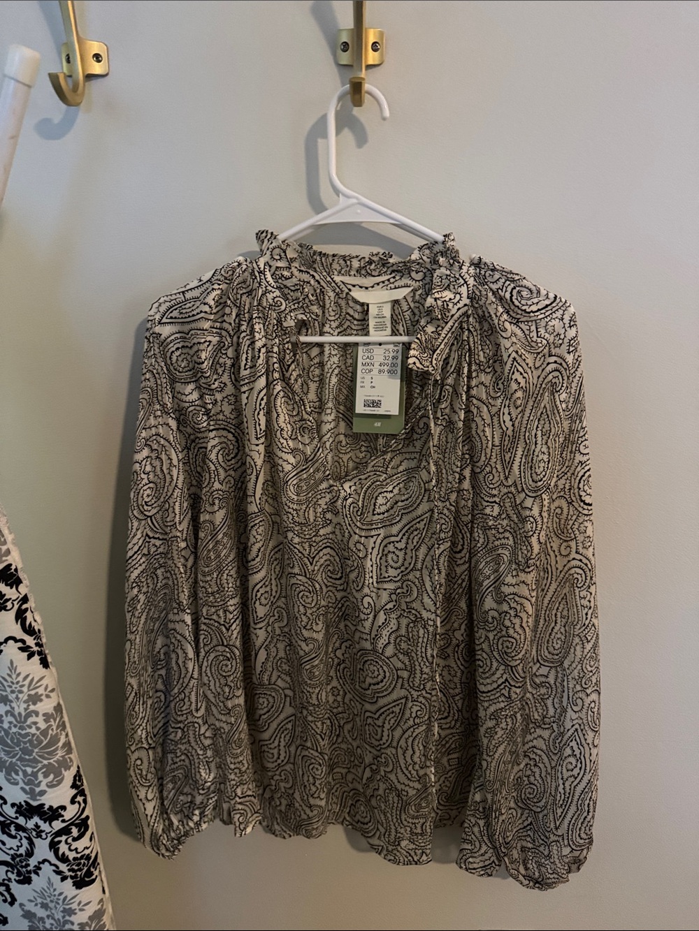H&M Black and White Paisley Ruffled Neck Blouse